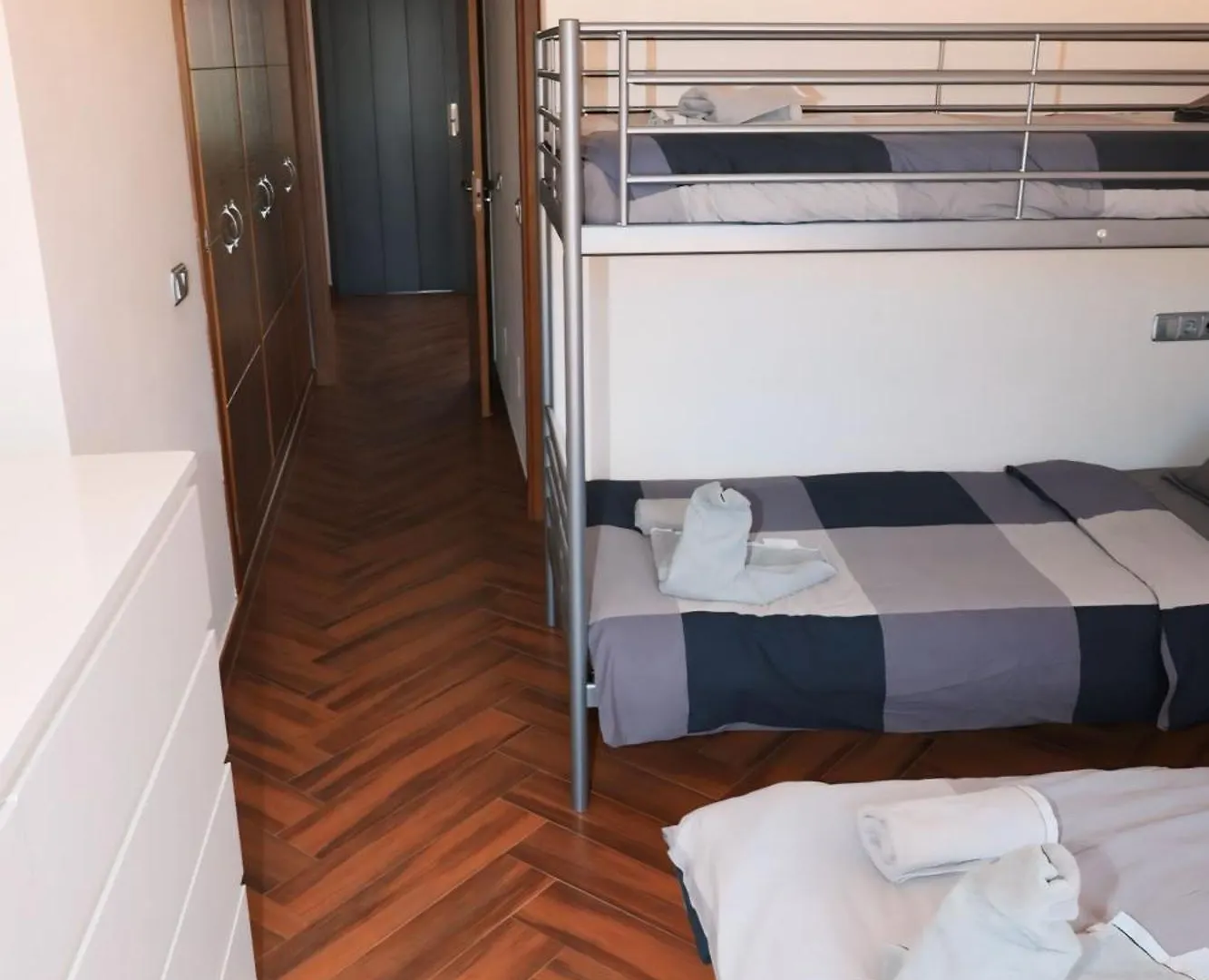 Holiday home Precioso Chalet - Piscina- Garaje Privado- Jardin Marbella