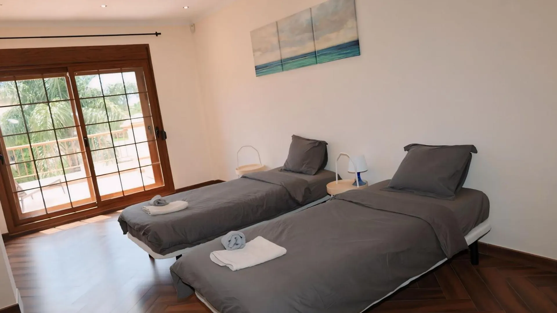 Precioso Chalet - Piscina- Garaje Privado- Jardin Marbella Holiday home