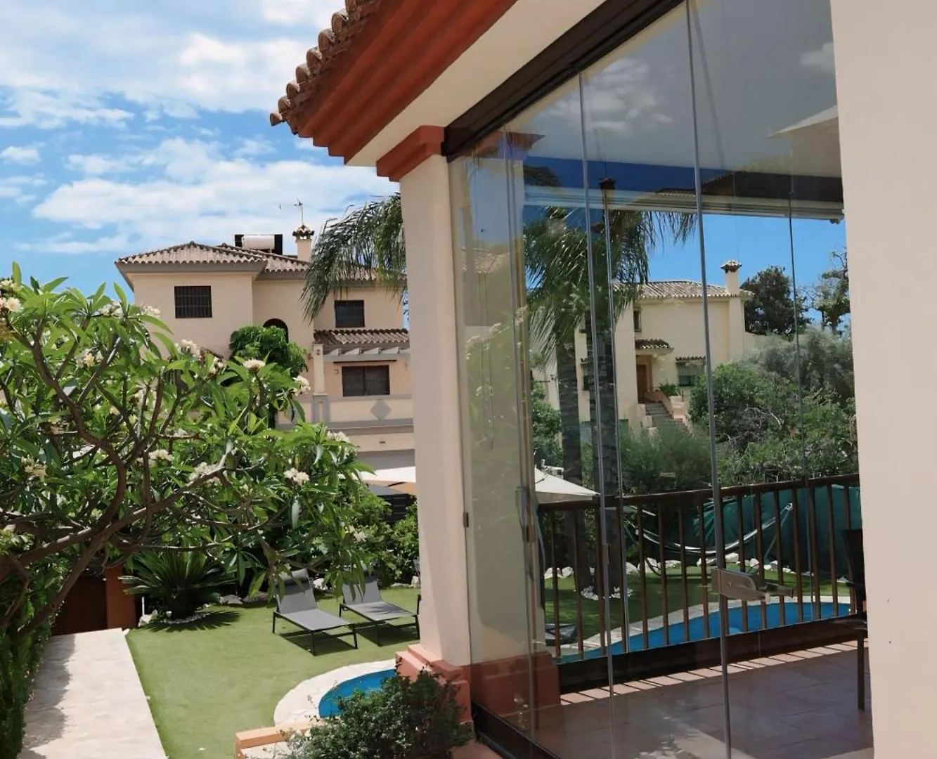 Holiday home Precioso Chalet - Piscina- Garaje Privado- Jardin Marbella Spain