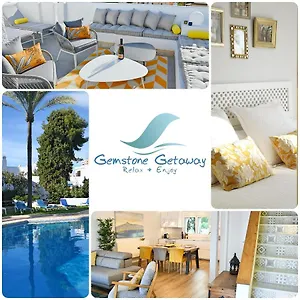 Yellow Jasper - Gemstone Getaway Holiday home